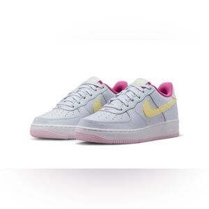 Nike Air Force 1 Low Football Grey/Citron Tint/Cosmic Fuchsia Size 6Y/7.5W EUC